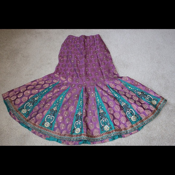 Choli suit - Picture 2 of 8
